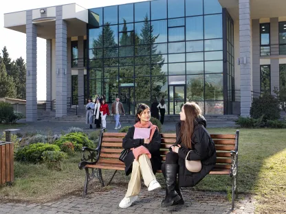 Grigol Robakidze University (GRUNI) - campus Gallery Image