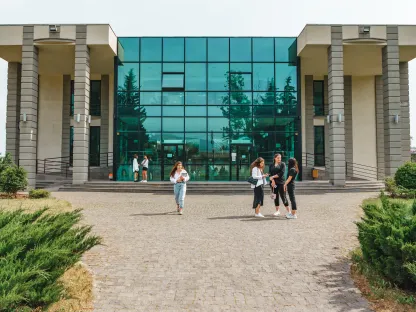 Grigol Robakidze University (GRUNI) - campus Gallery Image