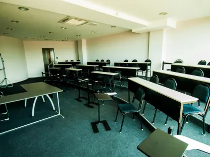 Grigol Robakidze University (GRUNI) - Gallery Image