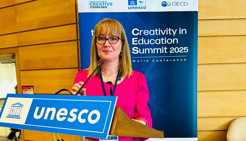 GRUNI Professor at UNESCO Creativity in Education Summit, Paris