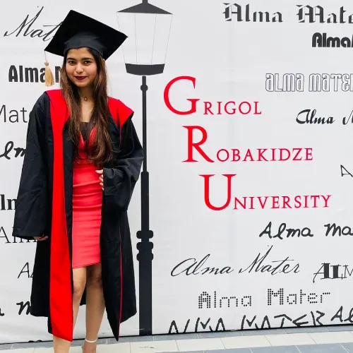 Dr. Neha Rajendra Dhivare Success Story - Grigol Robakize University (GRUNI)